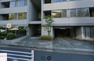 駒沢公園スタジオ建物前景